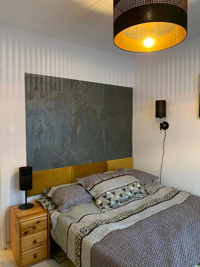 Perfect Location Two Bedrooms With Balkony Варшава Екстер'єр фото